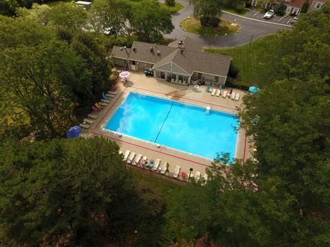 74 Silver Tree Cir, Cary, IL 60013 photo 17