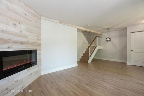 74 Silver Tree Cir, Cary, IL 60013 photo 4