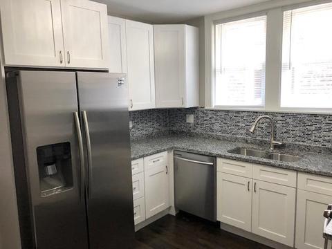 9846 S Drexel Ave, Chicago, IL 60628 photo 12