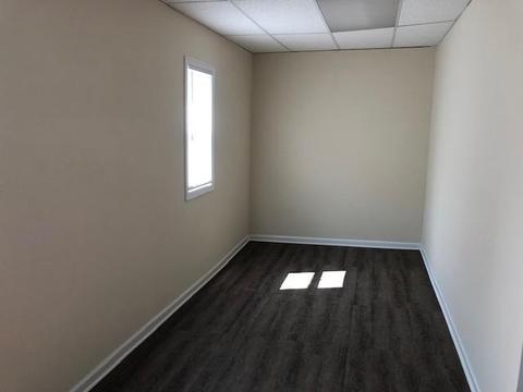 9846 S Drexel Ave, Chicago, IL 60628 photo 14