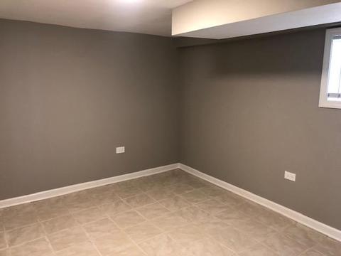 9846 S Drexel Ave, Chicago, IL 60628 photo 17