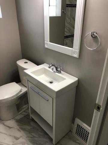 9846 S Drexel Ave, Chicago, IL 60628 photo 8