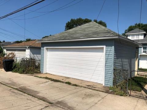 9846 S Drexel Ave, Chicago, IL 60628 photo 4