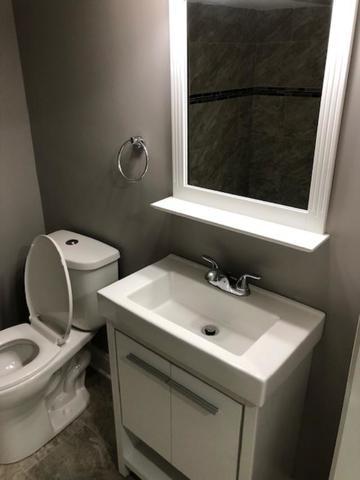 9846 S Drexel Ave, Chicago, IL 60628 photo 18