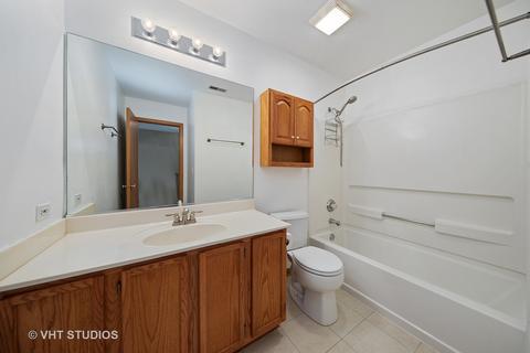 2445 Oak Tree Ln, Plainfield, IL 60586 photo 8