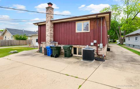 1048 E Prairie Ave, Des Plaines, IL 60016 photo 7