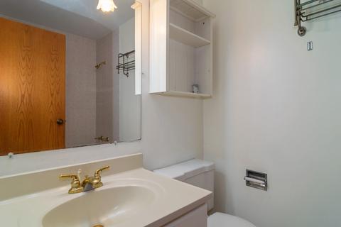 1587 Cornell Pl #1, Hoffman Estates, IL 60169 photo 9