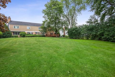 43 Devonshire Dr, Oak Brook, IL 60523 photo 23