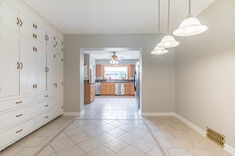 152 S Forest Ave, Hillside, IL 60162 photo 3