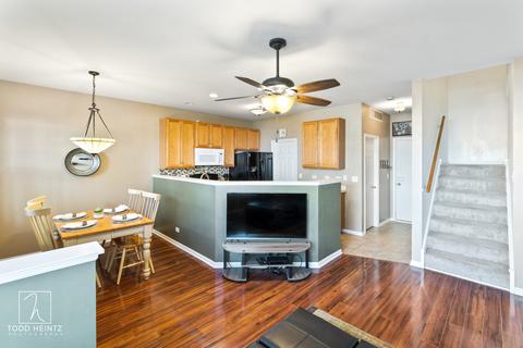 716 Morris Ct, Lakemoor, IL 60051 photo 3