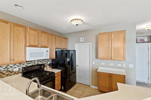 716 Morris Ct, Lakemoor, IL 60051 photo 6