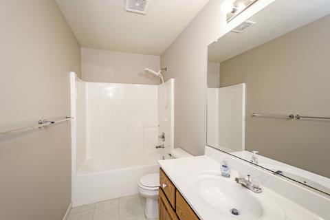 1111 Whitaker St, Normal, IL 61761 photo 17