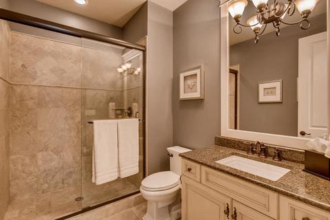 180 E Cayuga Ave, Elmhurst, IL 60126 photo 16