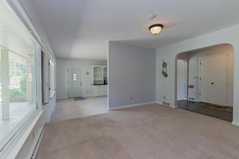 800 N School St, Normal, IL 61761 photo 8