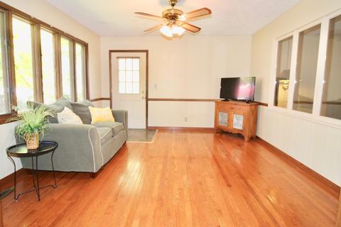 1208 George Dr, Normal, IL 61761 photo 3