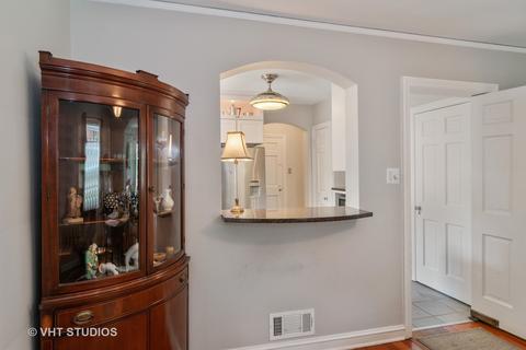 402 Audubon Rd, Riverside, IL 60546 photo 10