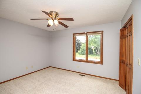 7 Jodi Ln, Bloomington, IL 61701 photo 28