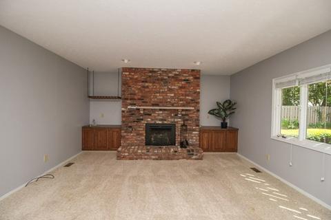 7 Jodi Ln, Bloomington, IL 61701 photo 11