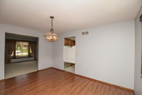 7 Jodi Ln, Bloomington, IL 61701 photo 16