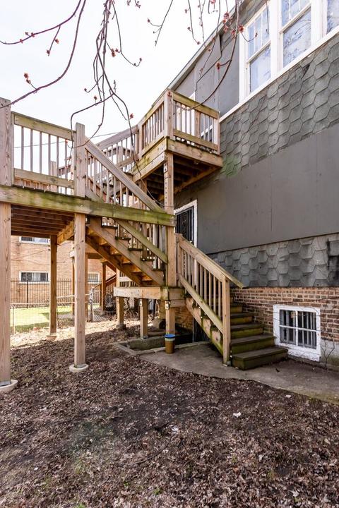 1626 E 74th Pl, Chicago, IL 60649 photo 25