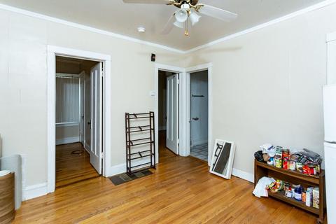 1626 E 74th Pl, Chicago, IL 60649 photo 14