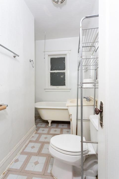 1626 E 74th Pl, Chicago, IL 60649 photo 15
