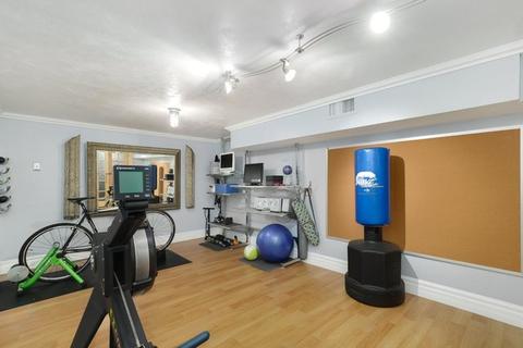 331 S Western Ave, Bartlett, IL 60103 photo 30