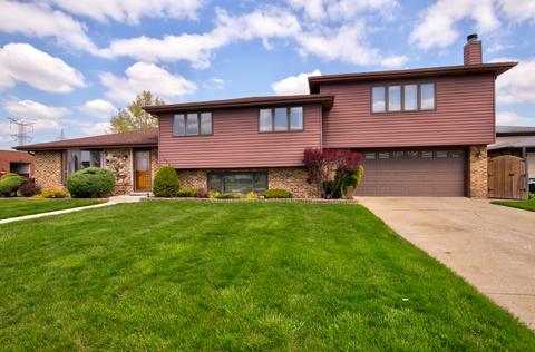 7364 W 84th Pl, Bridgeview, IL 60455 photo 2