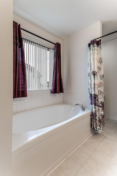 3132 Thunderbird Ct E, Aurora, IL 60503 photo 23