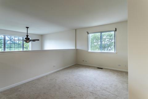 3132 Thunderbird Ct E, Aurora, IL 60503 photo 27