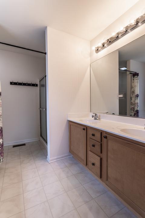 3132 Thunderbird Ct E, Aurora, IL 60503 photo 24