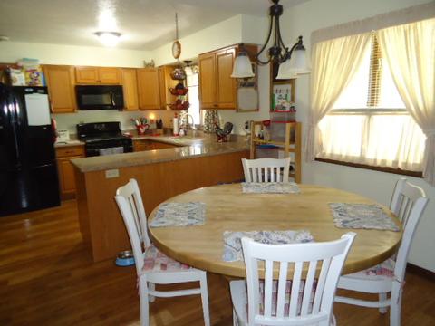 104 Everett Dr, Gridley, IL 61744 photo 11