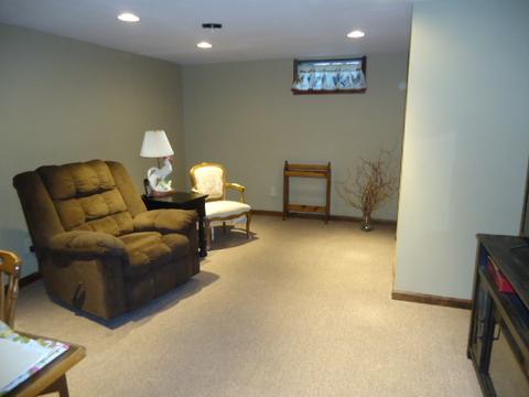 104 Everett Dr, Gridley, IL 61744 photo 22