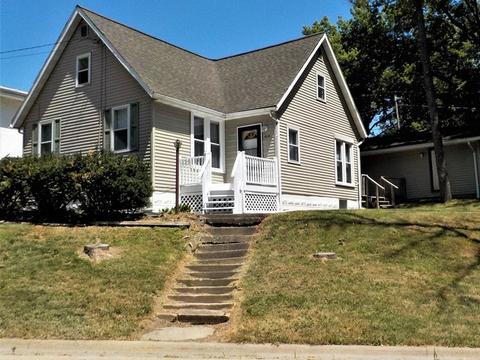 612 4th Ave, Dixon, IL 61021 photo 1