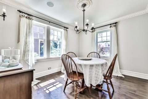 576 Selborne Rd, Riverside, IL 60546 photo 8