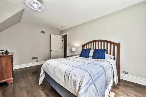 576 Selborne Rd, Riverside, IL 60546 photo 25