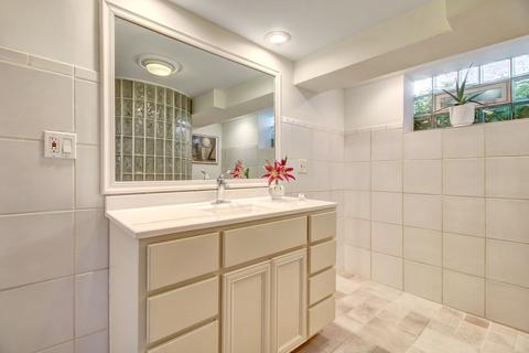 2944 Maple Ave, Berwyn, IL 60402 photo 20