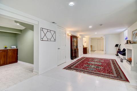2944 Maple Ave, Berwyn, IL 60402 photo 14