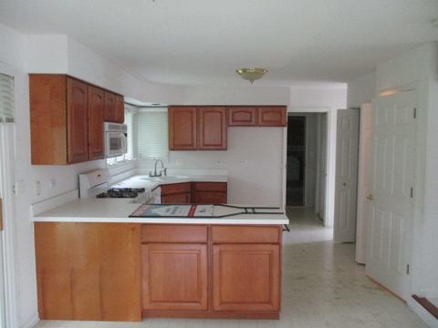 320 Buckingham Dr, Algonquin, IL 60102 photo 8