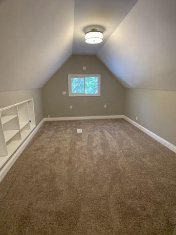 591 Kirk Ave, Elgin, IL 60120 photo 10