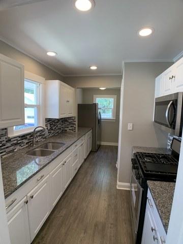 591 Kirk Ave, Elgin, IL 60120 photo 12