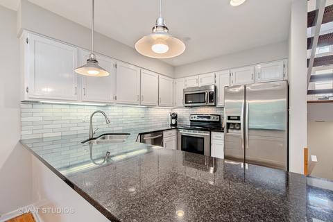 1201 Central St #B, Evanston, IL 60201 photo 5