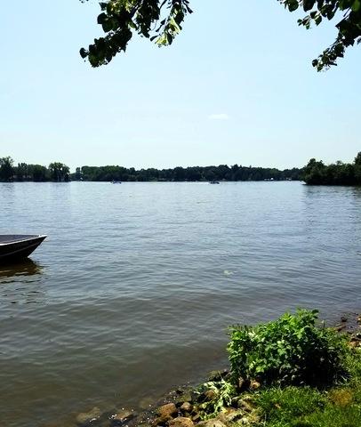 9 Coon Is, Mchenry, IL 60051 photo 2