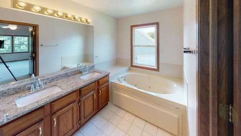 1111 Willoby Ln, Elgin, IL 60120 photo 19