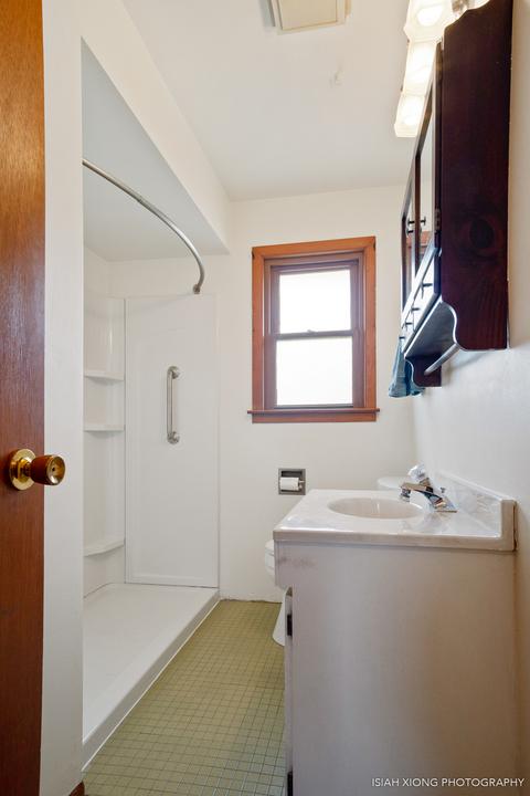 605 Elm St, Wheaton, IL 60189 photo 9