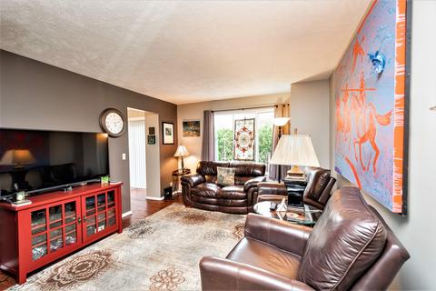 2516 E Washington St #E, Bloomington, IL 61704 photo 3