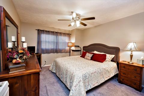 2516 E Washington St #E, Bloomington, IL 61704 photo 11