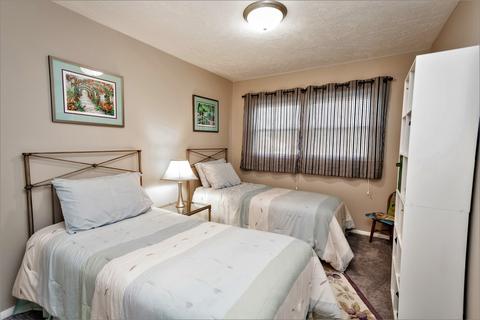 2516 E Washington St #E, Bloomington, IL 61704 photo 14