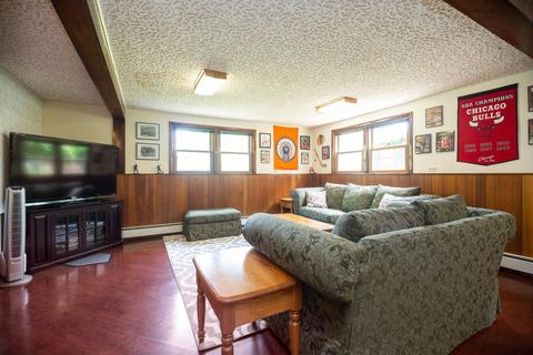 445 Easy St, Des Plaines, IL 60016 photo 16