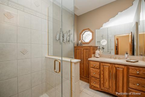 1323 W Sable Dr, Addison, IL 60101 photo 12